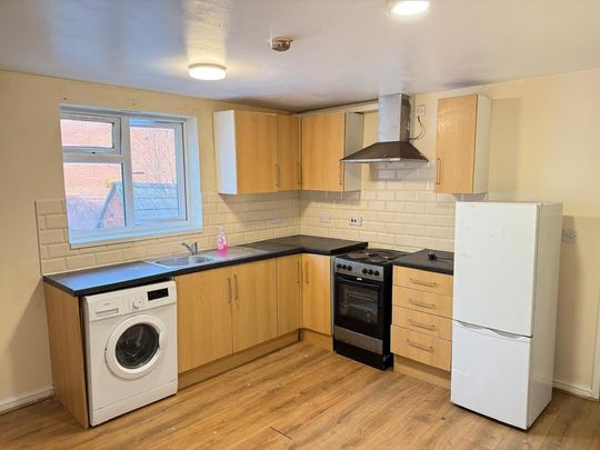 1 bedroom flat to rent - Photo 1
