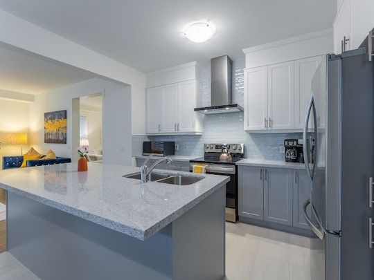 For Lease - 36 Shawbridge Court, Hamilton, Ontario - Photo 1