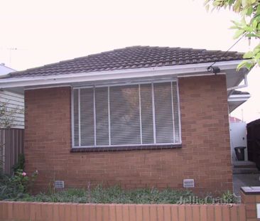 2 Laverton Street, Williamstown - Photo 1