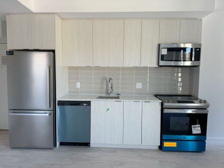 For Lease - 176 Clonmore Drive Unit# 2, Toronto, Ontario - Photo 4