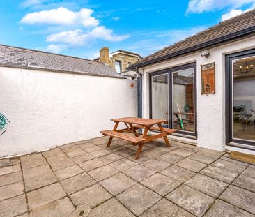 Ballsbridge Avenue, Ballsbridge, Dublin 4, D04 V2Y3 - Photo 1