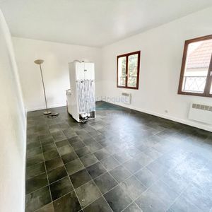 Location : appartement T1 à VILLIERS SUR MARNE - Photo 2