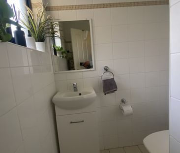 ONE OF A KIND TOWN HOUSE - Photo 3