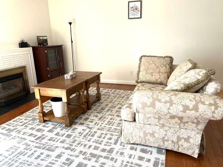 For Lease - 79 Droxford Avenue Unit# Main, Toronto, Ontario - Photo 5