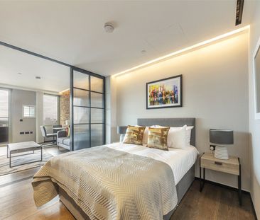Hewett Street, London, EC2A - Photo 1