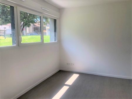 Location Appartement 1 pièce 21m² - Photo 5