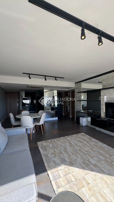 Apartamento com 2 quartos e 93m² para alugar em Rio Branco, Porto Alegre. - Photo 1
