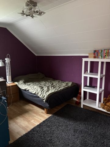 Virsbo - 5rok - tillsv - 11.500kr/mån - Photo 5