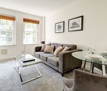 Fulham Road, London - Photo 2