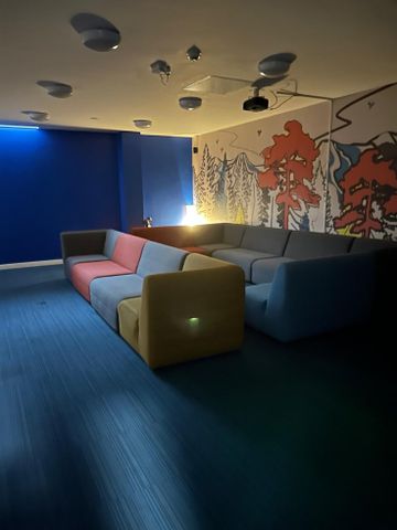 Saint James' Boulevard - Photo 5