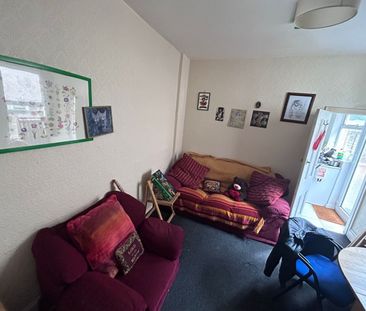 Room in a Shared House, Stanbury Avenue, BS16 - Photo 2