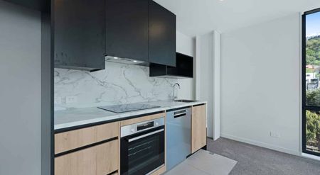 Willis Street, One Bedroom - Photo 2