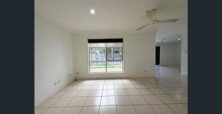 Spacious Family Home for Rent in Sandstone Point - Photo 5