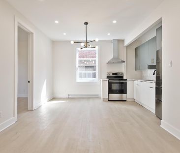 1 Bedroom Unit - 4188 Boulevard Décarie, Montréal - Photo 1