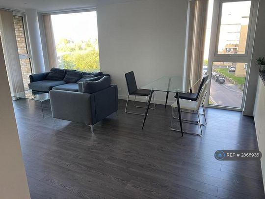 2 bedroom flat to rent - Photo 1