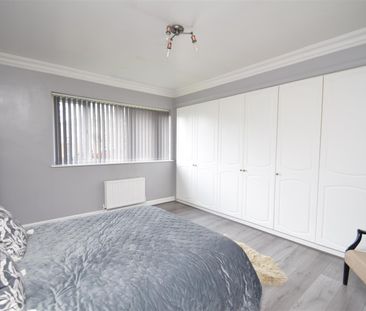 2 bedroom apartment - Photo 3