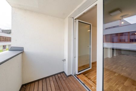 Einziehen und wohlfühlen – 3 Zimmer mit Balkon und Tiefgaragenparkplatz - Photo 3