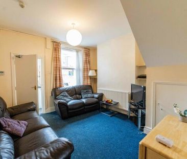 7 Milton Street - Photo 1