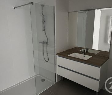 Location Appartement 2 pièces 47m² MARSEILLE 12ème - Photo 1