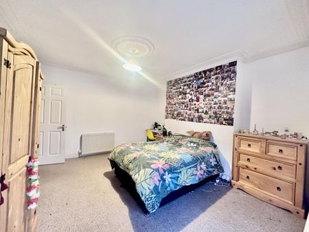 3 bedroom flat share to rent - Photo 5