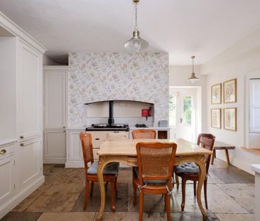 6 bedroom house to rent - Photo 1