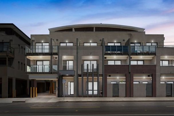 17/1-5 Grantham Street, Brunswick West VIC 3055 - Photo 1