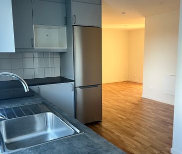 Hässelby, Harbo - Photo 2