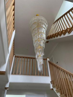 6 bedroom detached house to rent - Photo 1
