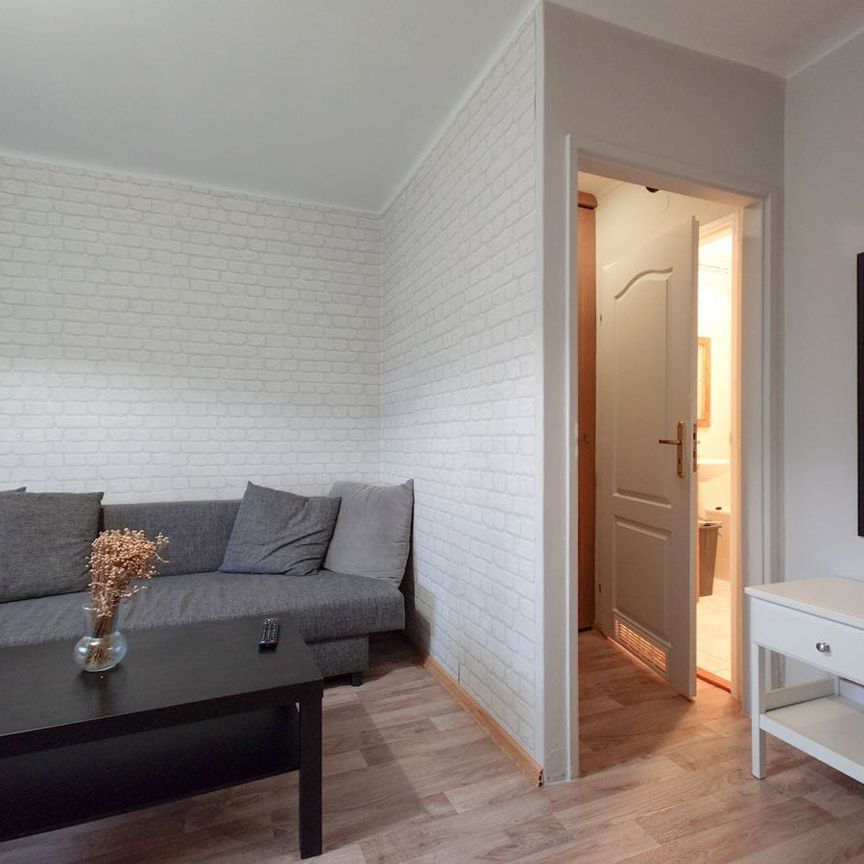Kawalerka ze świetną kmunikacją, ul. Bronowicka 24 m² - Photo 1