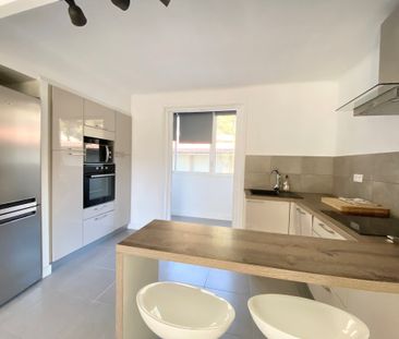 Location Appartement 3 pièces 56m² CASSIS 13260 - Photo 5