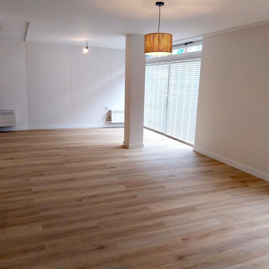 Luxe gelijkvloers appartement met grote tuin in Ruddervoorde - Foto 1