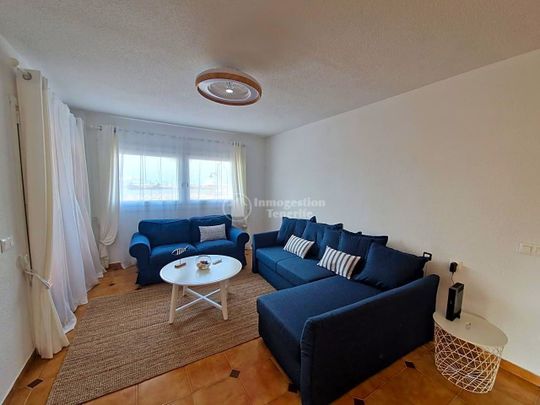 For rent 2-bedroom apartment in Los Cristianos - Photo 1