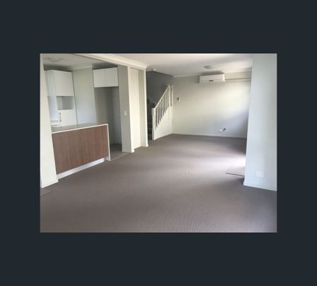 41 Morningside Parade, Holsworthy, NSW 2173 - Photo 1