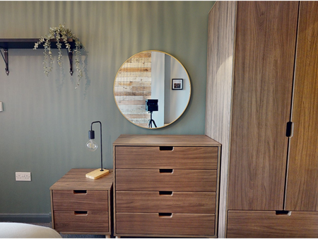 1 bedroom in a flat share to rent - Photo 3