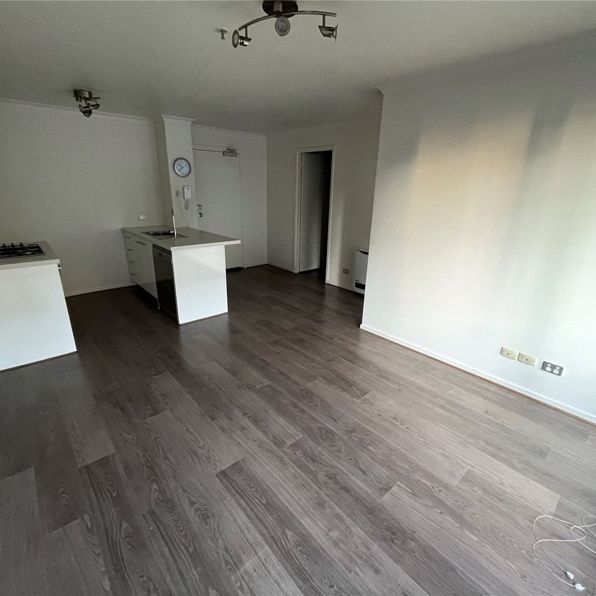 145/416 St Kilda Road - Photo 1