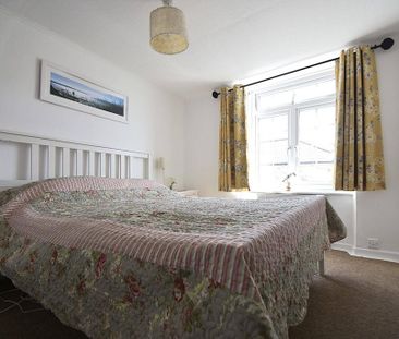 2 bedroom semi-detached house to rent - Photo 4