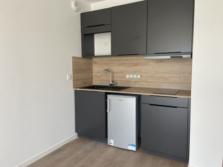 Location Appartement 2 pièces 43m² REIMS 51100 - Photo 2