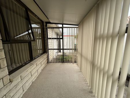 1 Habgood Place, Lincoln - Photo 2