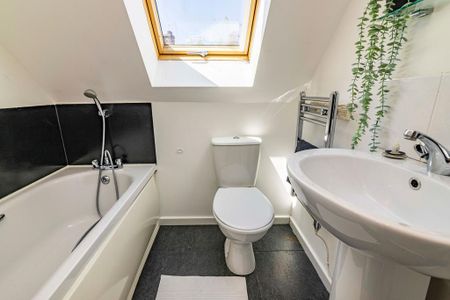 1 bedroom house of multiple occupation to rent - Photo 2