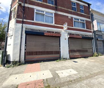 £1,250 PCM, Large Retail Property to Let in Broad Street, Barry, Va... - Photo 1