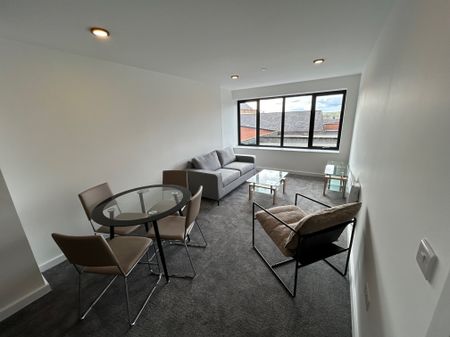 Burlington Square, Chesterfield - Photo 3