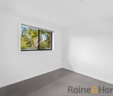 16A Naylor Place, Ingleburn, NSW 2565 - Photo 4