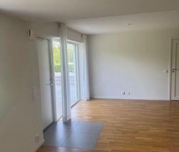 Gryningsvägen, Floda - Foto 4