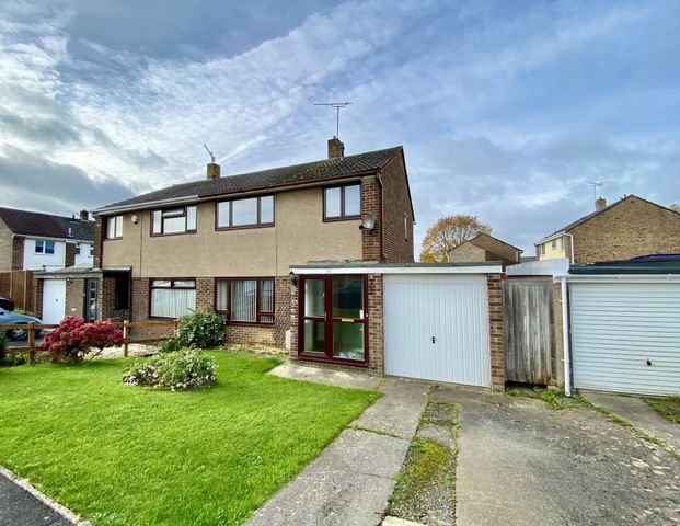 3 bed house to rent in Burrington Close, Nailsea, BS48 - Photo 1