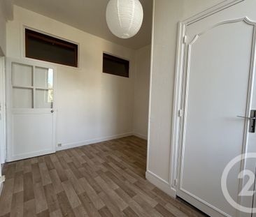 Location Appartement 2 pièces 39m² FONTAINEBLEAU 77300 - Photo 4