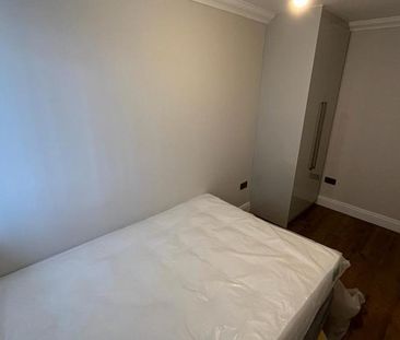 3 bedroom end of terrace house to rent - Photo 5