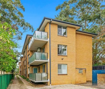 Beautifully Appointed In The Heart Of Summer Hill - Photo 3