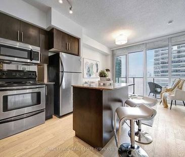 55 Bremner Blvd 2603, - Photo 1