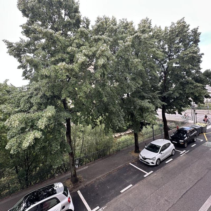 Location Appartement 3 pièces 61m² CHAMBERY 73000 - Photo 1
