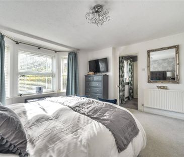 5 bedroom detached house to rent - Photo 3